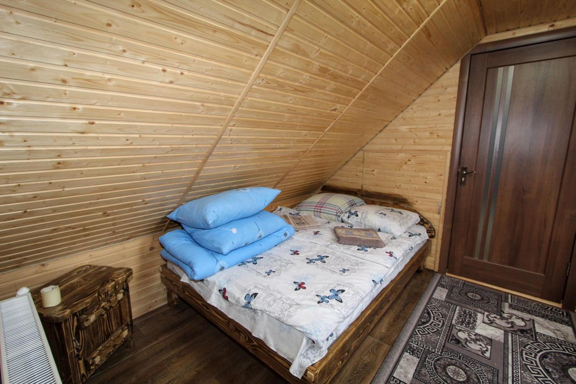 "Лісова Ягода" Yablunytsya Ruang foto